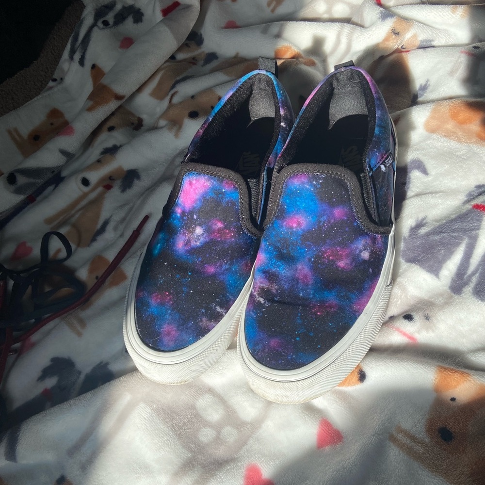 Galaxy Vans